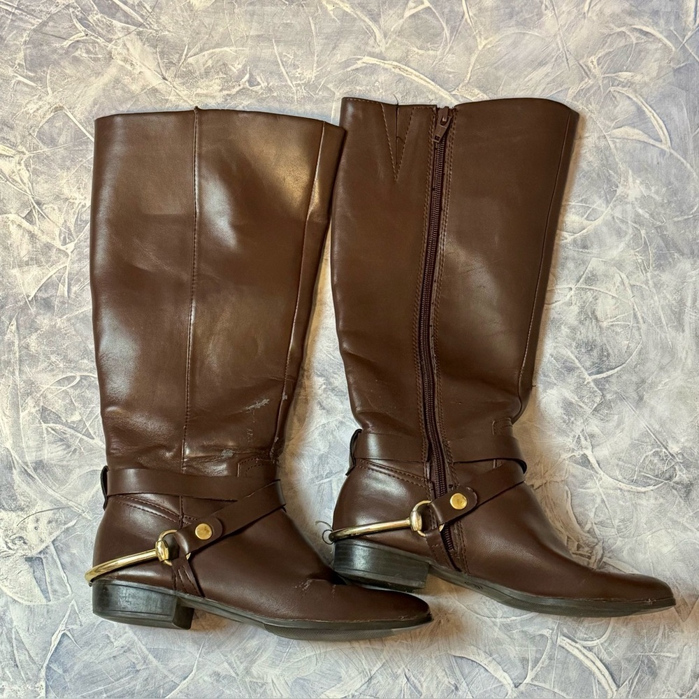 Elegant Brown Riding Boots